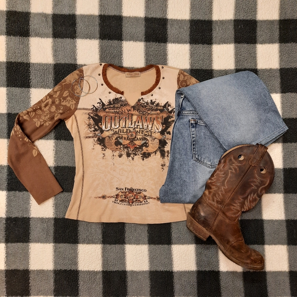Outlaw Woman
